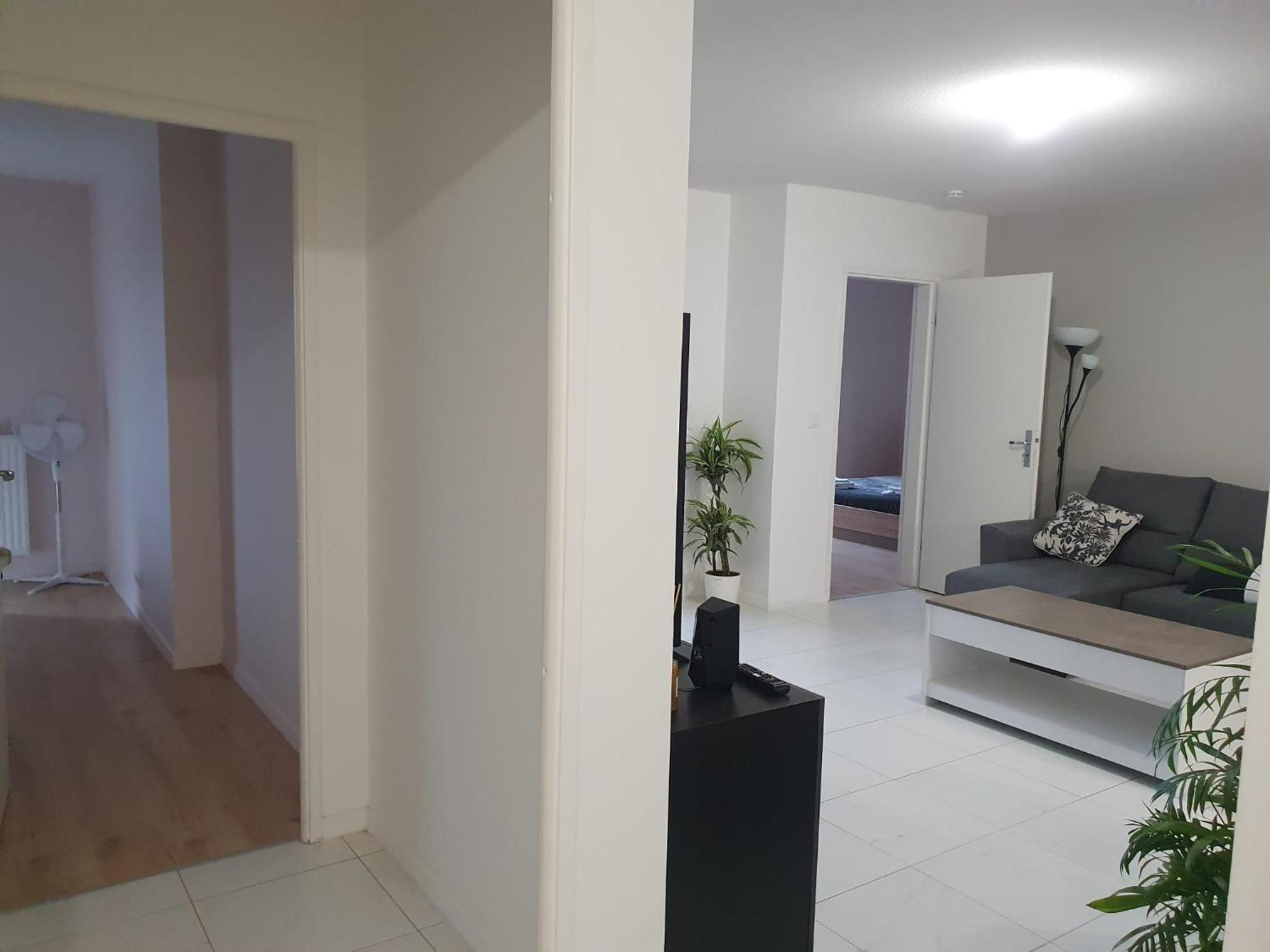 Appartement A Floirac Avec 2 Chambres, Un Parking Prive, Une Terrasse, A 5 Minutes En Voiture De L'Arkea Arena De Bordeaux エクステリア 写真